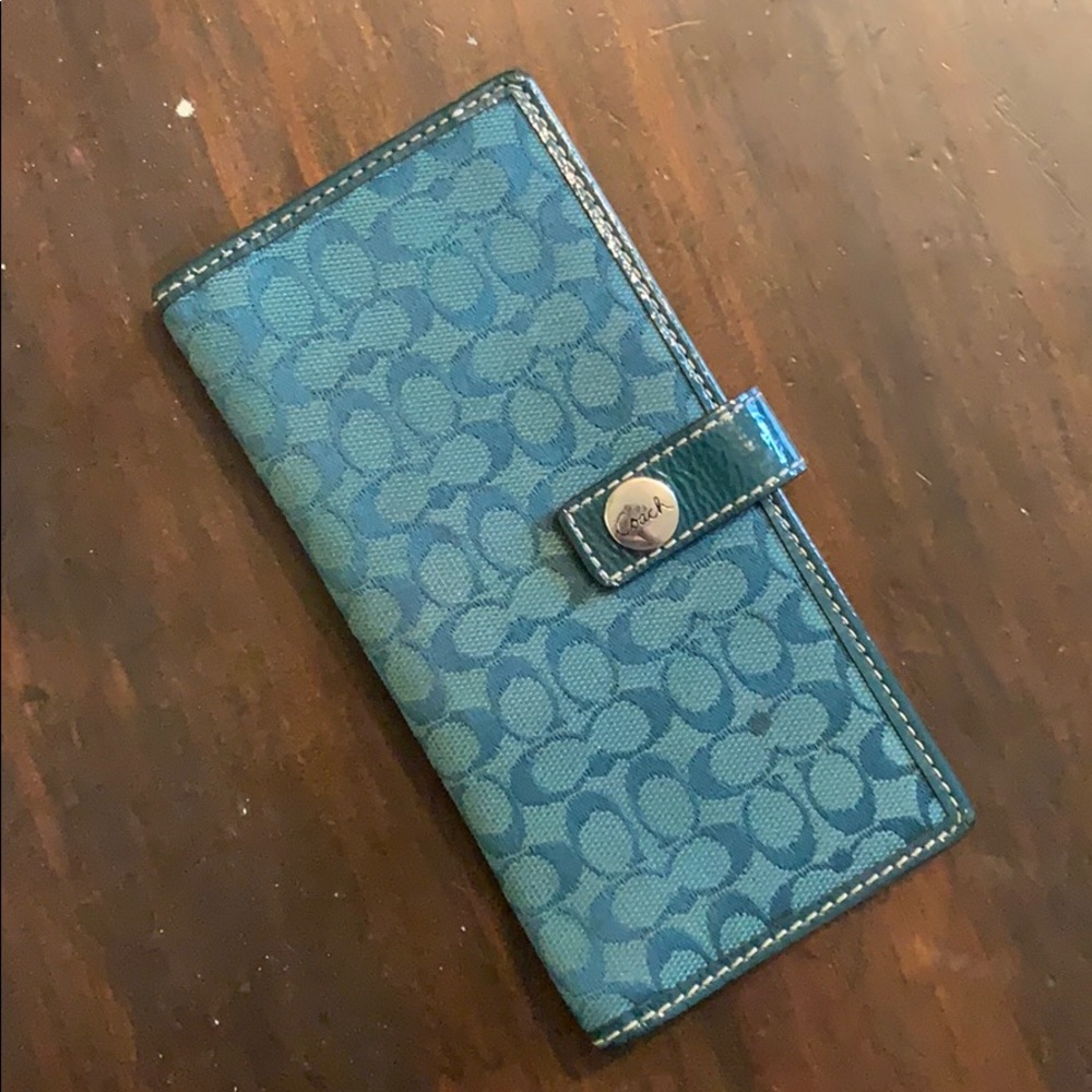 Coach wallet